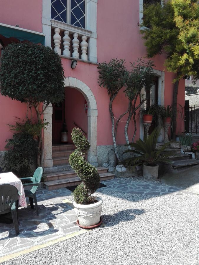 Albergo Giardino Toscolano Maderno Exterior foto